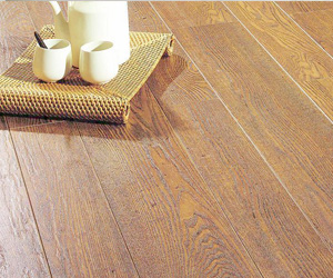 裝修選擇什么樣的地板好？