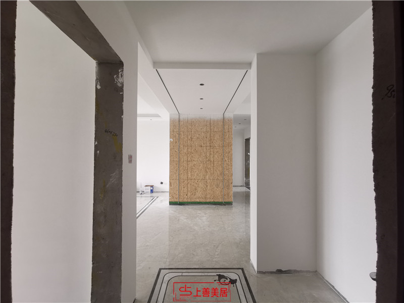 東勝紫御府168平#2/基礎完工  主材正在安裝  做美縫