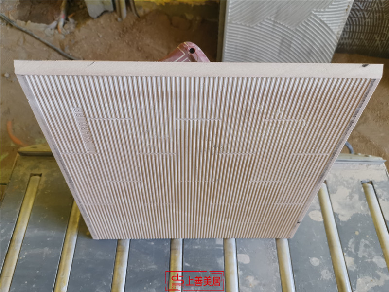 開達小區(qū)100平