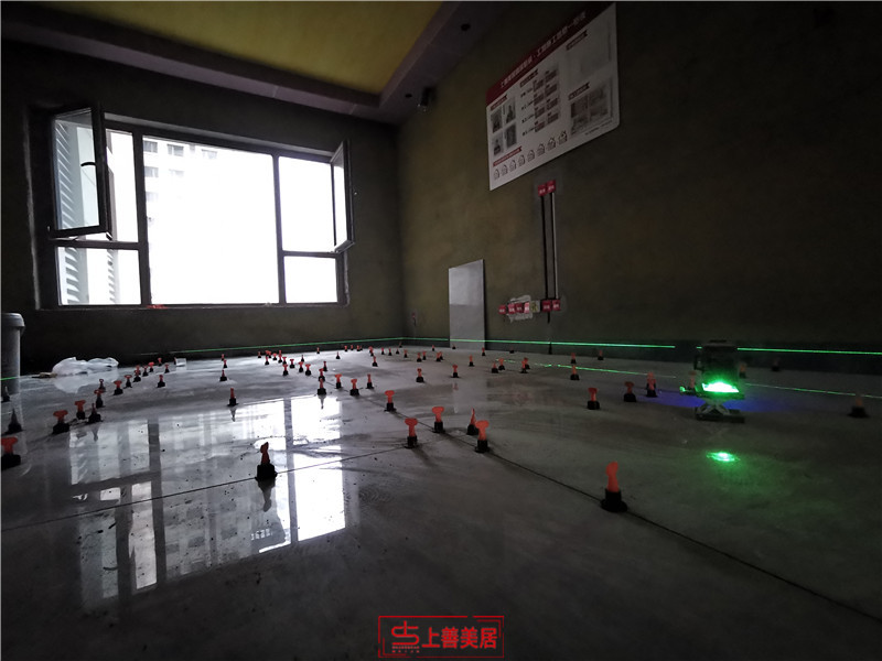 國(guó)赫天著130平