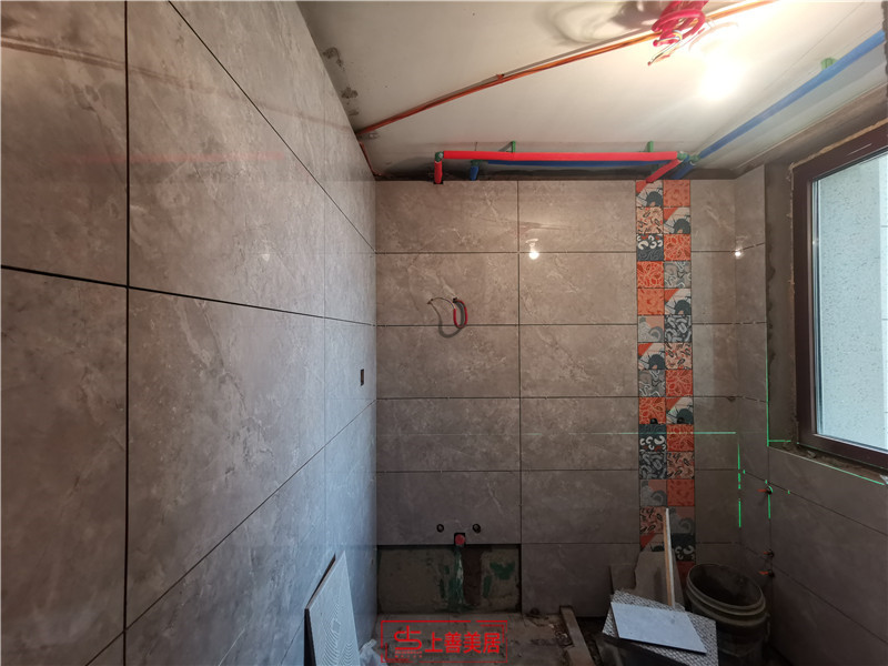 國(guó)赫天著130平