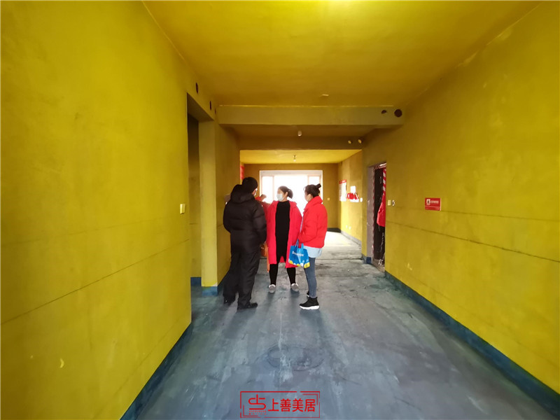 翰林國(guó)際140平