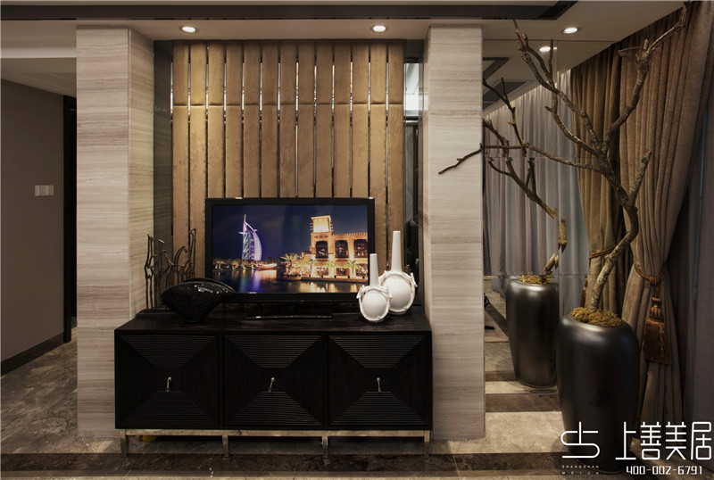 東城四季/139平/混搭