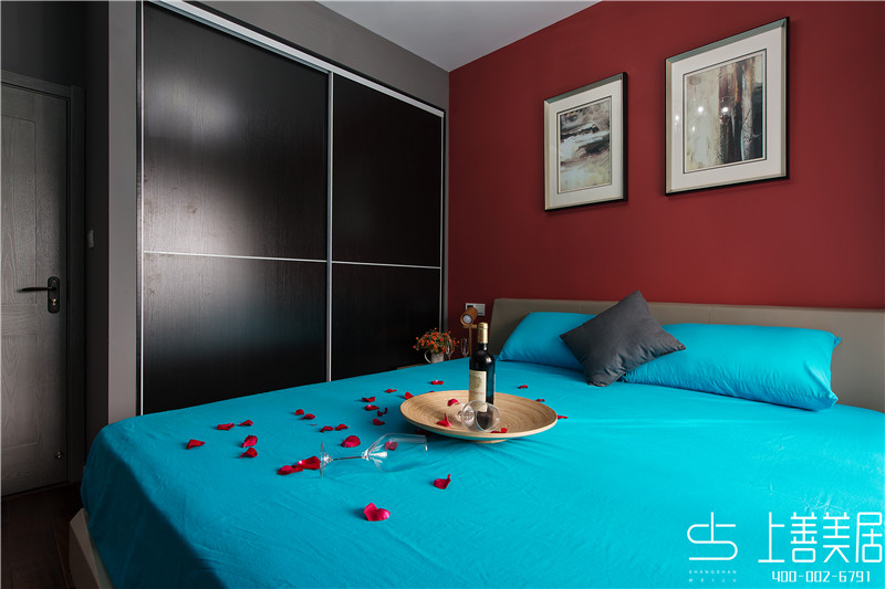 東巷小區(qū)80平混搭