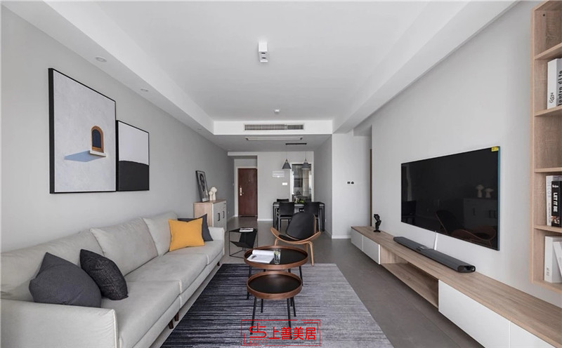 保利拉菲/113㎡現(xiàn)代簡約