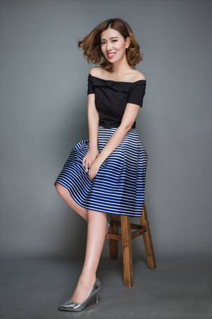 設(shè)計(jì)師靳萍